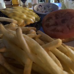 327 Burg and Fries