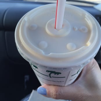 In-N-Out Burger - Mmmmmm Vanilla Shake - Fast Food Near Me - Canoga Park, California