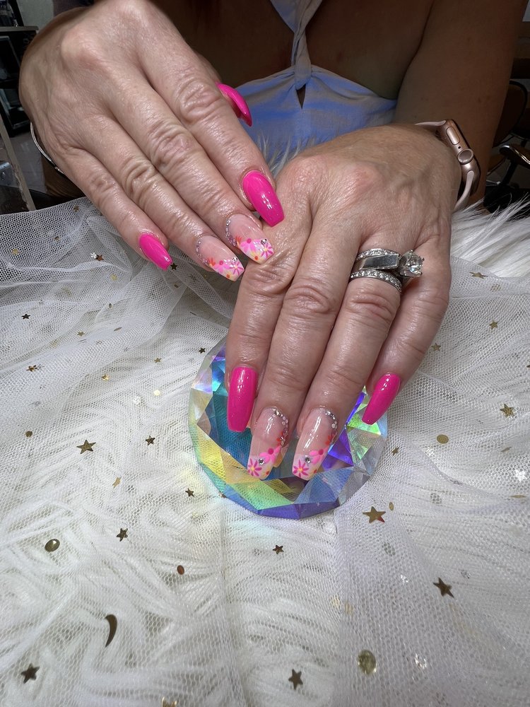 BINH’S NAILS Updated September 2024 10 Reviews 210975 Saint