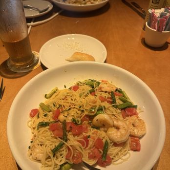 Olive Garden Italian Restaurant - Shrimp Scampi - Italian Near Me - Oshkosh, Wisconsin Olive Garden Italian Restaurant - Shrimp Scampi - Italian Near Me - Oshkosh, Wisconsin