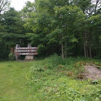 Rattlesnake Point - Entrance - Landmarks & Historical Buildings Near Me - Milton, Ontario Rattlesnake Point - Entrance - Landmarks & Historical Buildings Near Me - Milton, Ontario