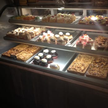 Bakkerij Klootwijk - Bakeries Near Me - Rotterdam, ZH Bakkerij Klootwijk - Bakeries Near Me - Rotterdam, ZH
