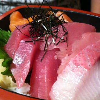 Sushi Tomi - Mixed chirashi - Sushi Bars Near Me - Mountain View, California Sushi Tomi - Mixed chirashi - Sushi Bars Near Me - Mountain View, California