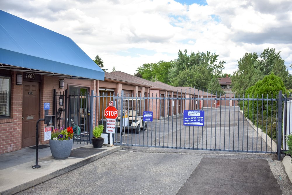 STORNLOCK SELF STORAGE Updated September 2024 13 Photos 4400 W State St, Boise, Idaho