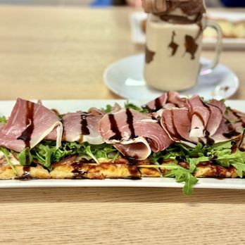 Cafe Warao - Warao pizza (added balsamic glaze) - Breakfast & Brunch Near Me - Suisun City, California
