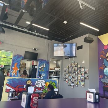 Big Daddy's - Bar - Burgers Near Me - Fayetteville, Arkansas