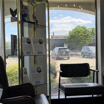 Allen Dental Center - Waiting area - General Dentistry Near Me - Allen, Texas Allen Dental Center - Waiting area - General Dentistry Near Me - Allen, Texas