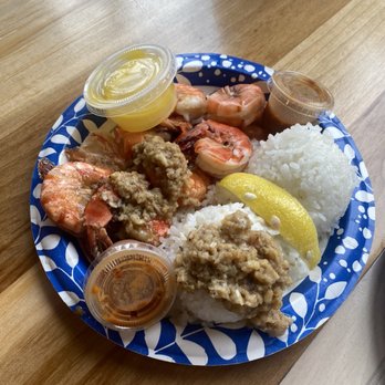 Giovanni’s Shrimp - Half & half garlic shrimp & lemon butter - Seafood Near Me - Honolulu, Hawaii Giovanni’s Shrimp - Half & half garlic shrimp & lemon butter - Seafood Near Me - Honolulu, Hawaii