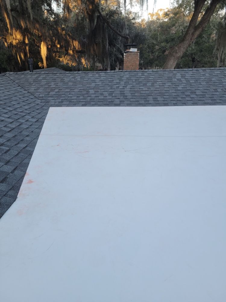 Slide of Master Elite Roofing