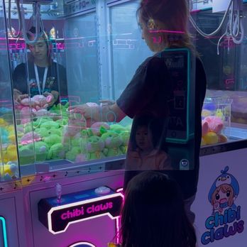 Chibi Claws - My LO just had her very first claw play. - Arcades Near Me - Garden Grove, California