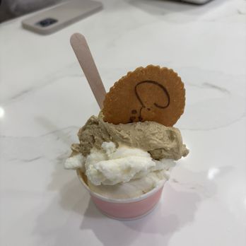 Cia di Gelateria - Pistachio and Sticky Rice - Gelato Near Me - Folsom, California