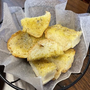 Luigi's D' Italia - Garlic Bread - Italian Near Me - Fullerton, California Luigi's D' Italia - Garlic Bread - Italian Near Me - Fullerton, California