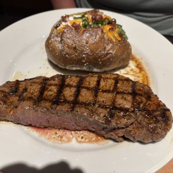 LongHorn Steakhouse - New York Strip - Steakhouses Near Me - Redlands, California