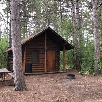 Camp LuWiSoMo - Cabin A - Parks Near Me - Wild Rose, Wisconsin