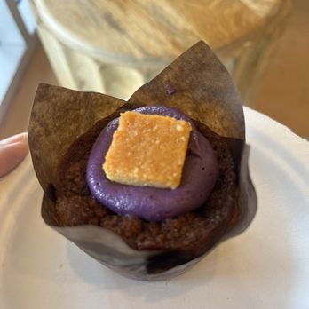 Binka Bites - Millbrae - Ube Flan Cupcake - Desserts Near Me - Millbrae, California
