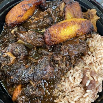 Back A Yard Caribbean Grill - Beef Oxtails Plate - Caribbean Near Me - Campbell, California Back A Yard Caribbean Grill - Beef Oxtails Plate - Caribbean Near Me - Campbell, California