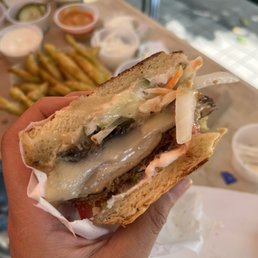 Mushroom Burger Mushroom Burger