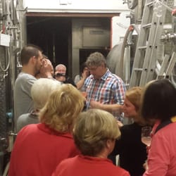 Weingut Hans Meinhardt - Meinhardts  Spezialitäten  Weinkeller