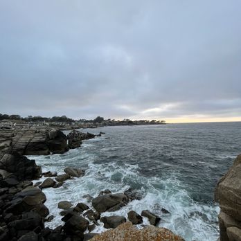 Lovers Point Park - Parks Near Me - Pacific Grove, California