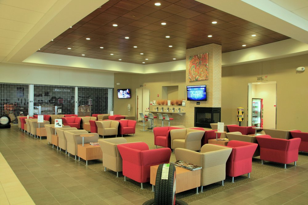 lululemon village pointe phone number customer service