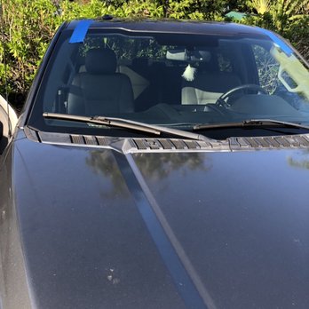 State Auto Glass - 2018 Ford F-150 windshield replacement. Free mobile service - Auto Glass Services Near Me - Coconut Creek, Florida State Auto Glass - 2018 Ford F-150 windshield replacement. Free mobile service - Auto Glass Services Near Me - Coconut Creek, Florida