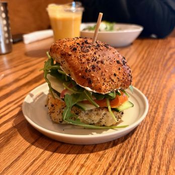 Emmett’s Cafe - Cafes Near Me - Columbus, Ohio