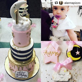 CakeStar - Pink and Gold Twinkle Little star cake - Desserts Near Me - Toronto, Ontario