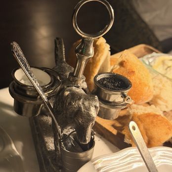 Daniel’s - Salts for the steaks - Steakhouses Near Me - Coral Gables, Florida