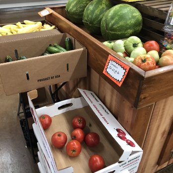 Country Breeze Market - Produce - Grocery Near Me - Auburn, Kentucky Country Breeze Market - Produce - Grocery Near Me - Auburn, Kentucky