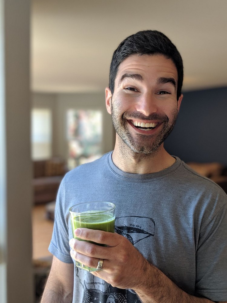 Danielle Blends Health & Wellness Logo