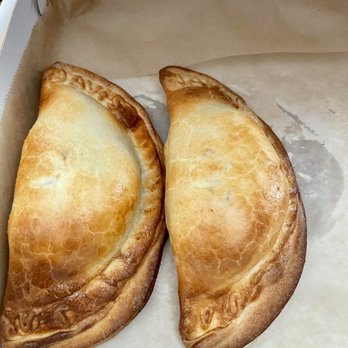 JAVI’S COOKING "Empanadas Argentinas" - Empanadas de Jamon (JA) - Empanadas Near Me - Oakland, California JAVI’S COOKING "Empanadas Argentinas" - Empanadas de Jamon (JA) - Empanadas Near Me - Oakland, California