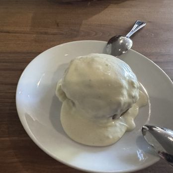 Echo & Rig - Coffee cake - Steakhouses Near Me - Sacramento, California
