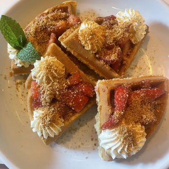 Atchafalaya - Waffle du Jour - Cajun/Creole Near Me - New Orleans, Louisiana Atchafalaya - Waffle du Jour - Cajun/Creole Near Me - New Orleans, Louisiana