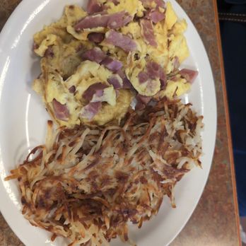 Kitchen Table Cafe - Evergreen Place - Diced ham egg scramble - Breakfast & Brunch Near Me - Vancouver, Washington