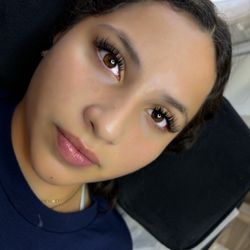 BrendaBee Beauty - Wispy volume lash extensions