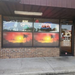 Cape Canaveral Liquors - Nice location