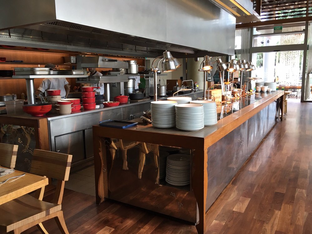 THE KITCHEN TABLE - Updated January 2026 - 43 Photos - 21 Ocean Way ...