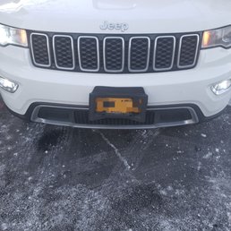 They Installed A Defective Headlight On My Car