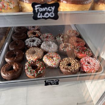 Manteca Donuts 5 - Donuts Near Me - Rancho Cordova, California Manteca Donuts 5 - Donuts Near Me - Rancho Cordova, California
