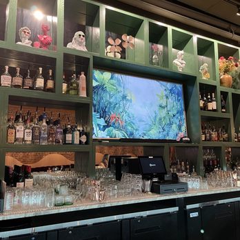 Primrose Bar & Lounge - Cocktail Bars Near Me - Durham, North Carolina