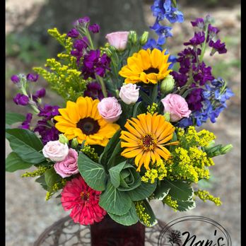 Nan's Blossom Shop - Florists Near Me - Bryan, Texas Nan's Blossom Shop - Florists Near Me - Bryan, Texas