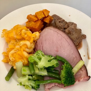 Shortrounds Catering - Dinner Plate - Caterers Near Me - Emerson, New Jersey Shortrounds Catering - Dinner Plate - Caterers Near Me - Emerson, New Jersey