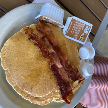 La Margarita Restaurante - Kid pancake and bacon (comes with juice) - Mexican Near Me - Round Rock, Texas La Margarita Restaurante - Kid pancake and bacon (comes with juice) - Mexican Near Me - Round Rock, Texas