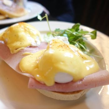 Balthazar - eggs benedict - French Near Me - London, XGL Balthazar - eggs benedict - French Near Me - London, XGL