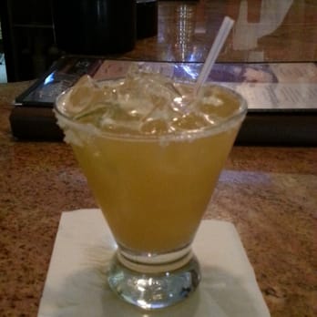 Beso - Peach Margarita - Spanish Near Me - Staten Island, New York Beso - Peach Margarita - Spanish Near Me - Staten Island, New York