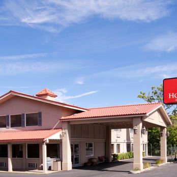 Hotel Moab Downtown - Hotels Near Me - Moab, Utah