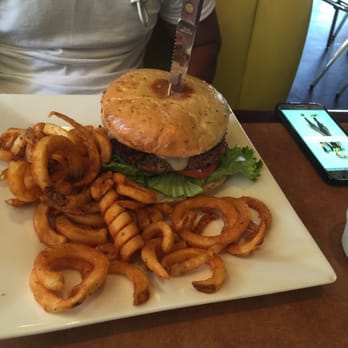 Sunnyside Breakfast Lounge - Red mountain burger - Breakfast & Brunch Near Me - Mesa, Arizona