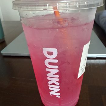 Dunkin' - Strawberry Lemonade Refresher - Donuts Near Me - Buffalo Grove, Illinois