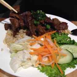 PhoNatic - Pork plate with brown rice