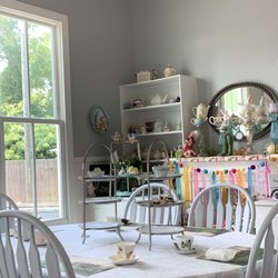 Hazel'sTea Parlor - Decor in the parlor.